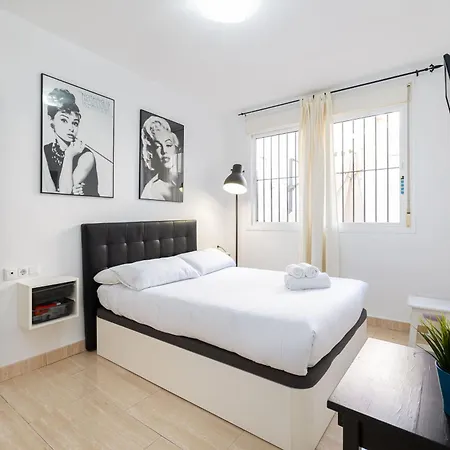 Cosy Flat Terrace 2 Bed 2 Bath Downtown * Málaga